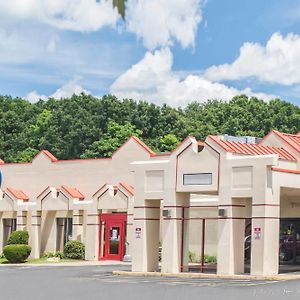Quality Inn Windsor Locks